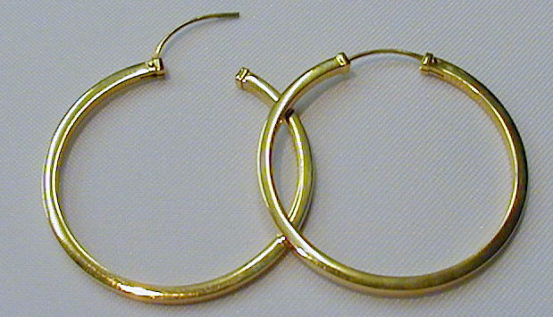Joyas oro ARGOLLAS TUBO CUADRADO